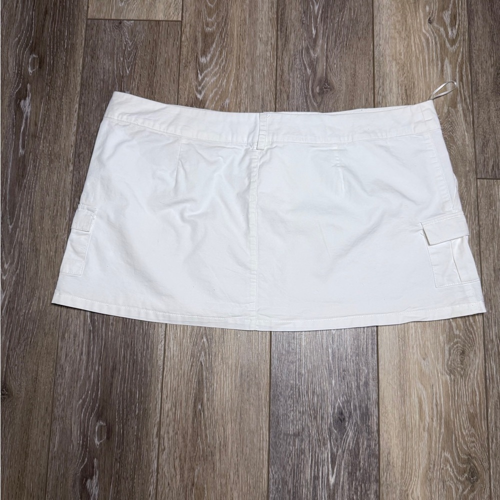 #10)  Princess Polly White Mini Skirt - Picture 3 of 10